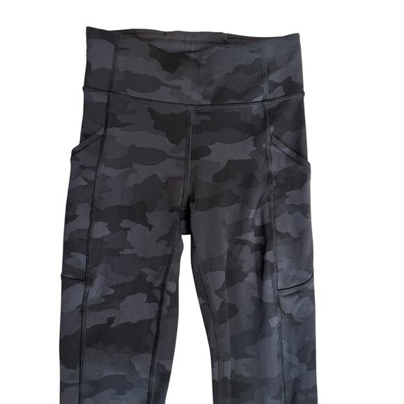 Lululemon Invigorate High-Rise Crop 23" Heritage 365 Camo Deep Coal Multi Size 4 - Picture 5 of 12